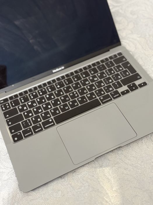 MacBook Air 13’ 2020 года