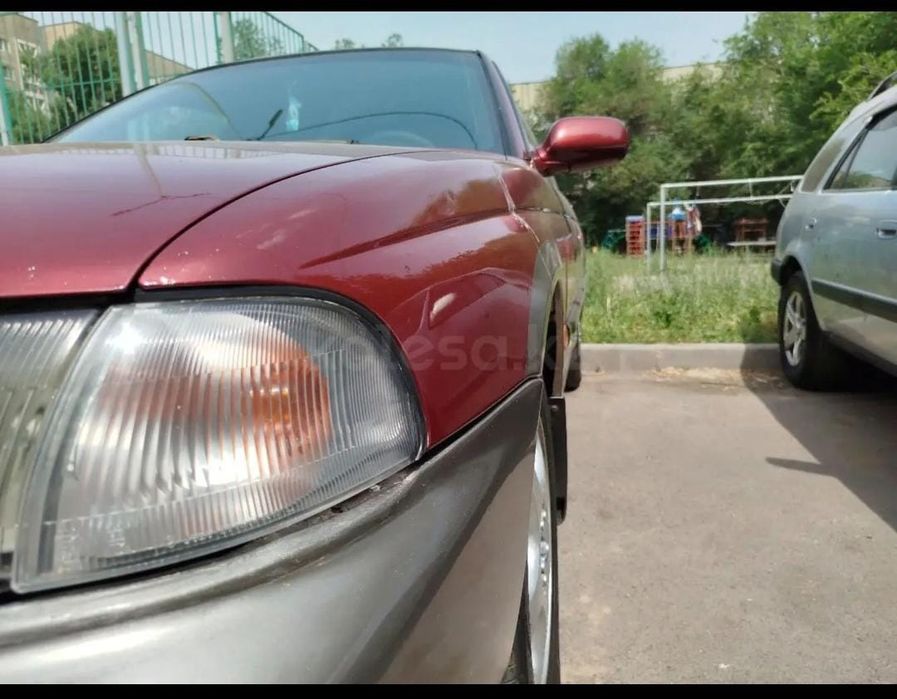 Subaru Outback 1998год