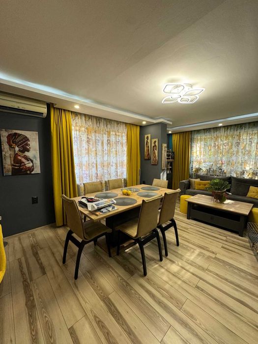 Четиристаен тухлен апартамент след основен ремонт