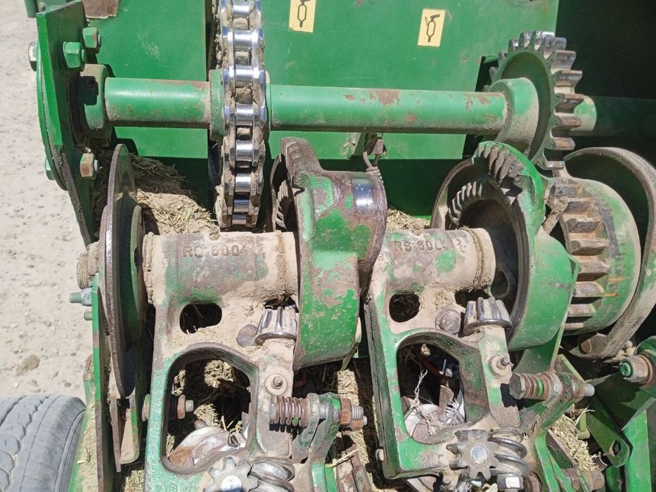 прес подборщик ва трактор