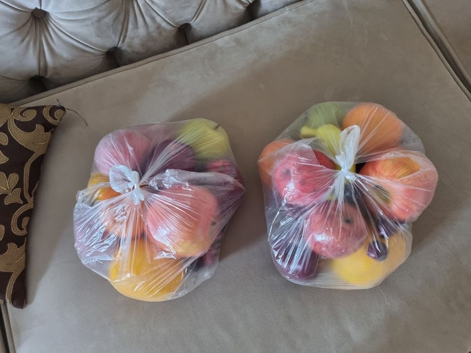 Фрукты пластиковые декоративные