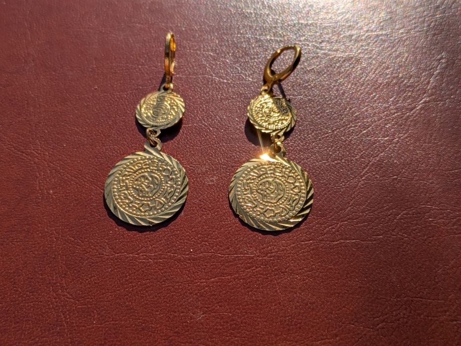 Bijuterii Vintage Gold-Tone: Cercei Monedă Otomană și Brățară Chevron