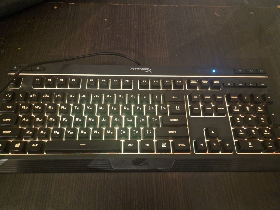 игровой клавиатура от Hyperx