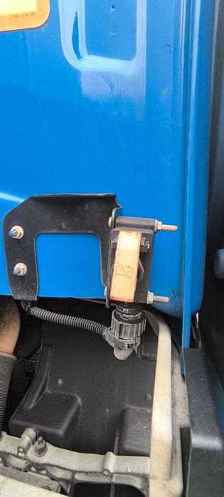 Renault T460 + цистерна за битум