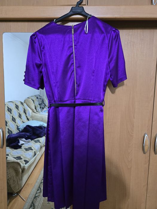 Продам новое платье