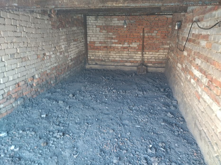 Сдам гараж в аренду.