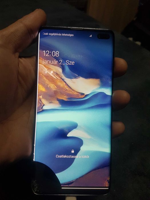 Vand tel s10+ pentru piese de schimb