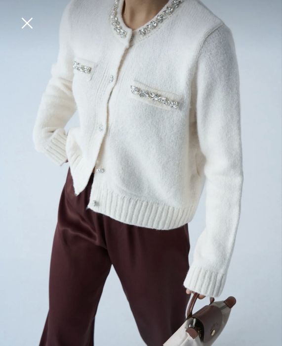 Дамски елеци, блейзери и жилетки