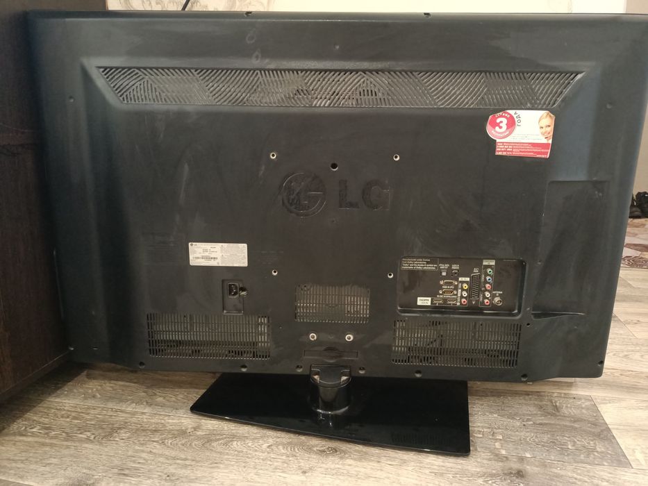 Продам телевизор в хорошем состоянии