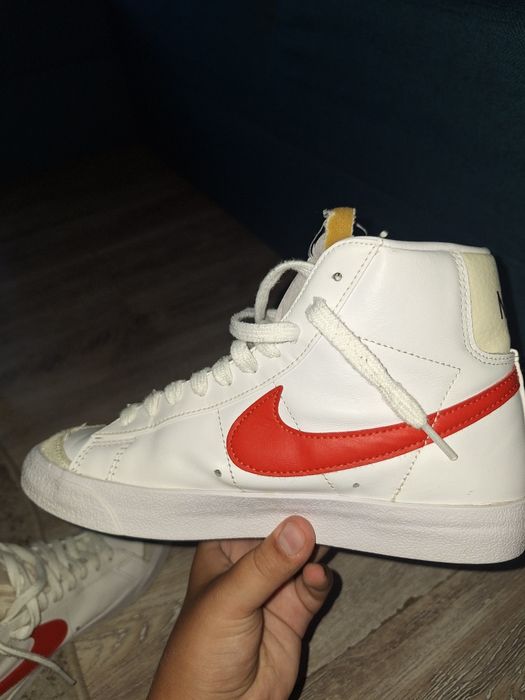 Vând Nike Blazzer