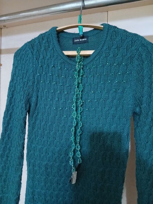 Продам платье от фирмы ZARA фабричной вязки
