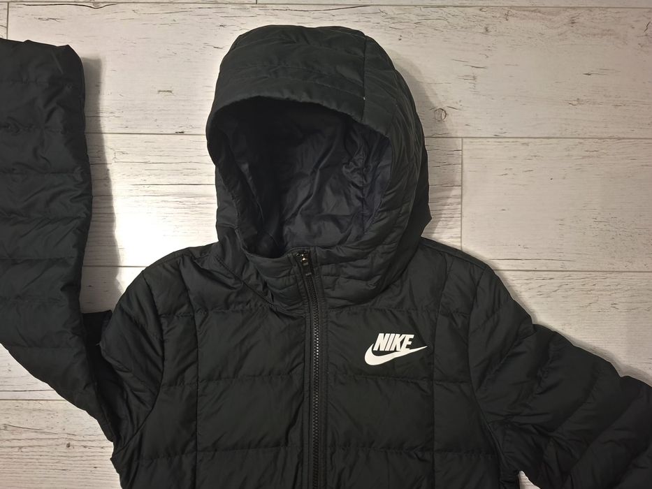 Nike-Ориг. Дамско пухено яке
