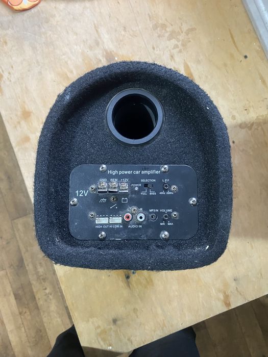 Продам савбуфер для авто