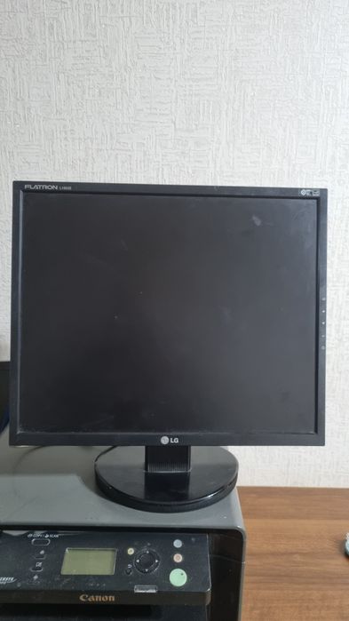 Мониторы Xiaomi и LG 24 диагональ в отличном состоянии