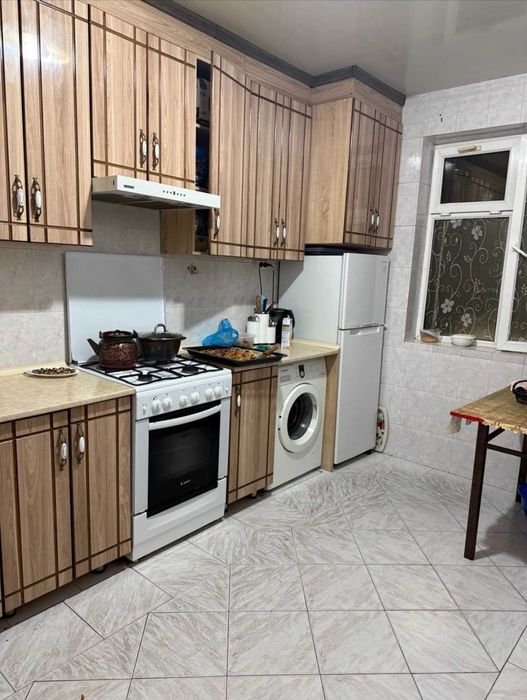 Продаётся дом возле ТЦ Самарканд дарвоза