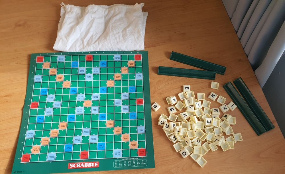 Скрабъл на английски