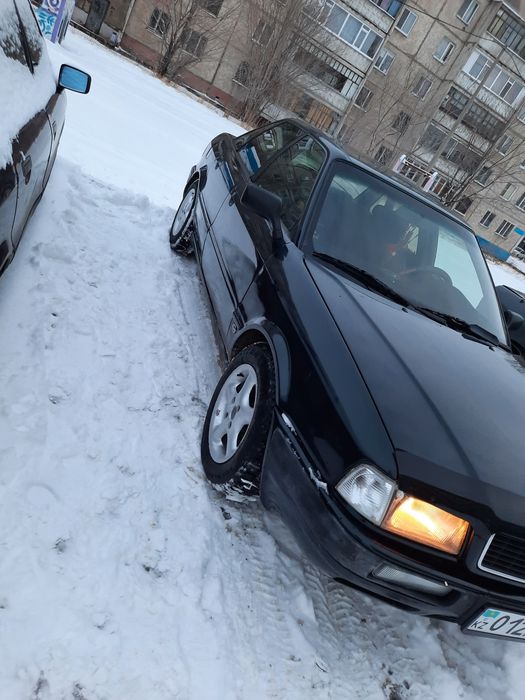 Продам Ауди 80 б4