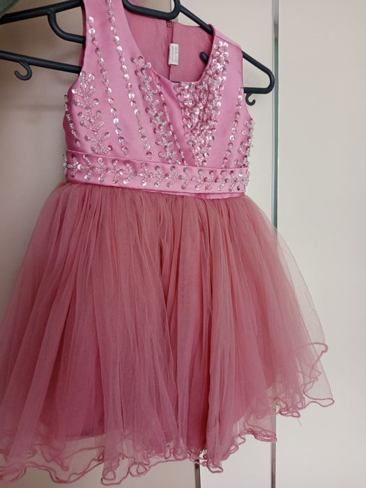 Детски рокли за 2/3г.