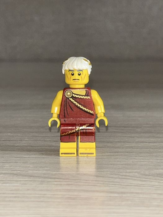 Лего мини фигурки