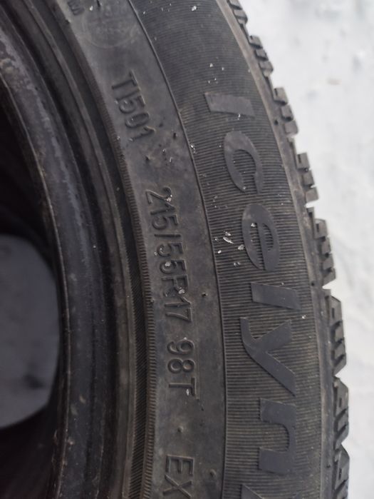 резина  215/55/17