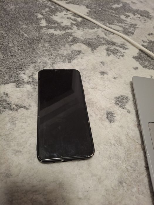 Honor p90 lite displei spart