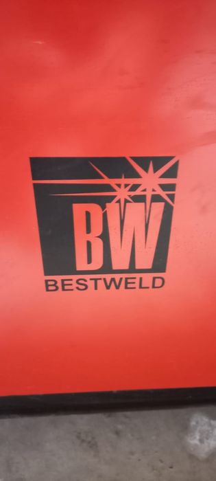 Продам сварку Мастер 250.