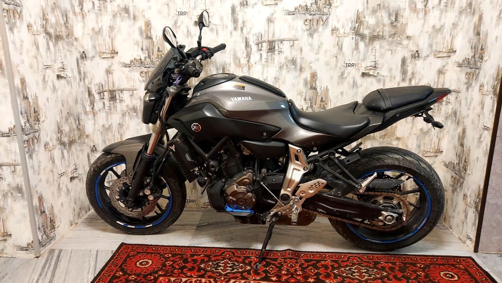 Ymaha mt07 2015 пробек 20000