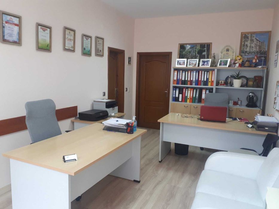 Продава се Офис в Несебър - 33 кв.м за 928 €/кв.м - Снимка #1