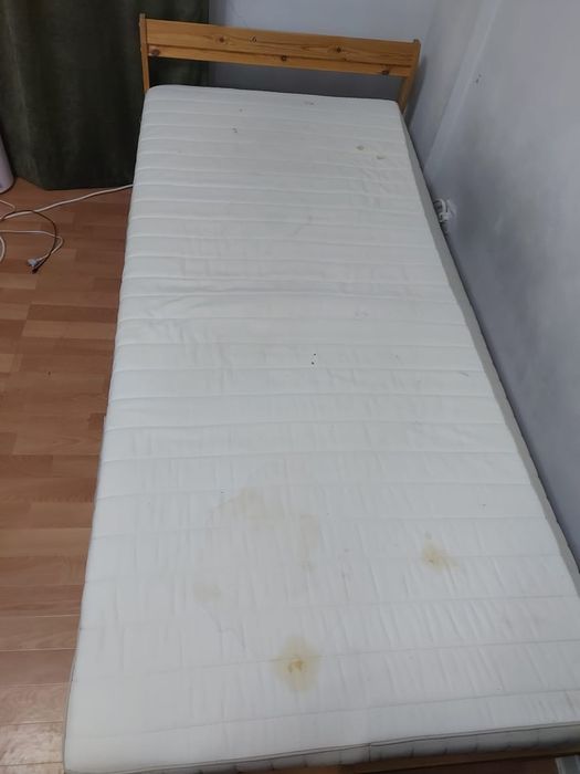 Продам кровать  IKEA