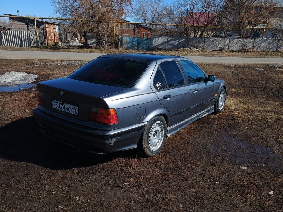 Продам колеса в сборе бмв е36 е34 диски резина