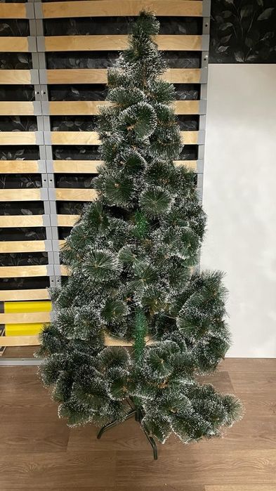 Искусственная елочка