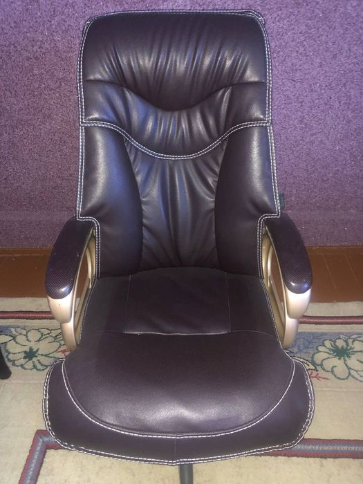 Кресло для офиса