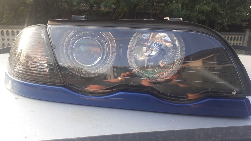 Vând BMW e46 pentru piese