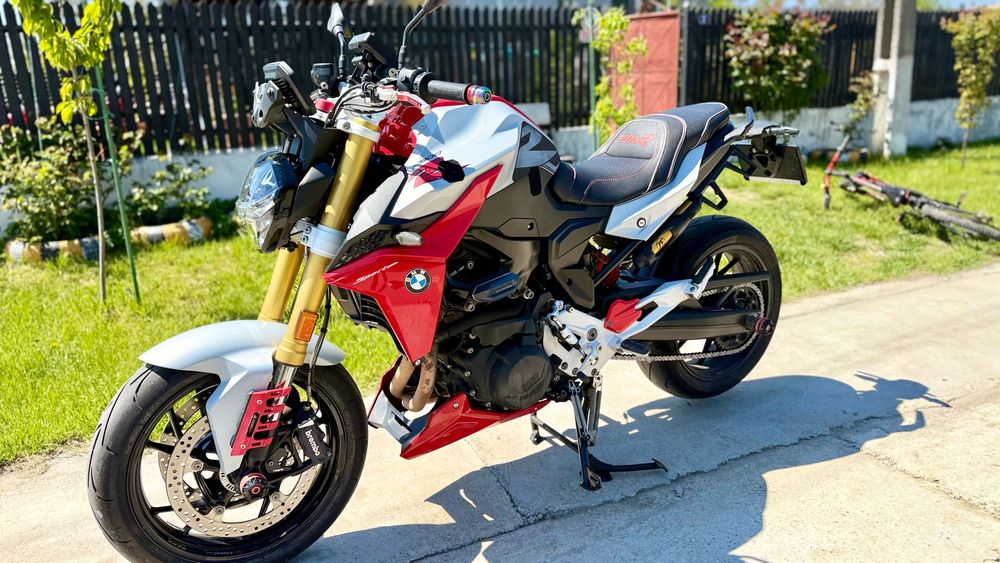 BMW F 900 R - 08.2020