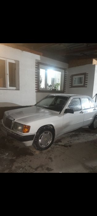 Продам мерс, в хорошем состоянии! Машина находится в каскелене!