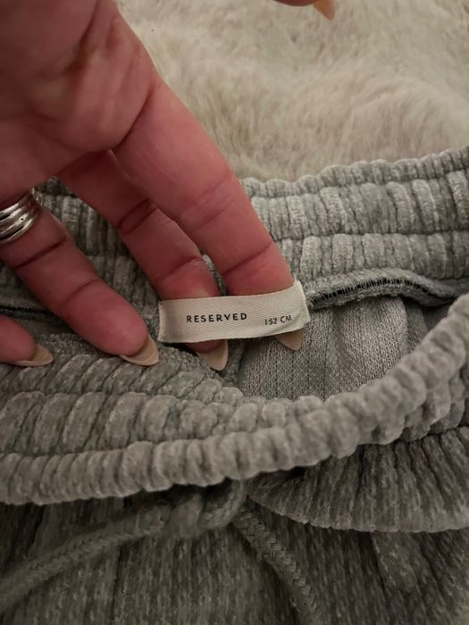 Спортен екип RESERVED