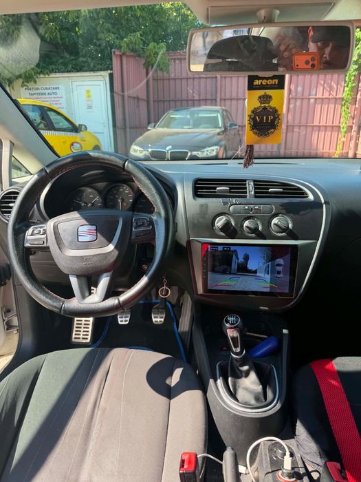 SEAT Leon 2011 — imagine 4
