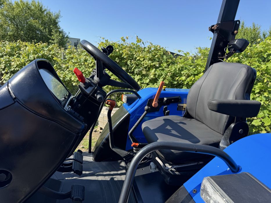 Tractor New Holland TL 90 cu Incarcator frontal Mailleux