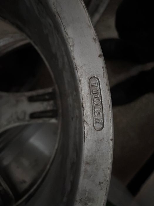 Vând Jante R18 în două lățimi, BMW
