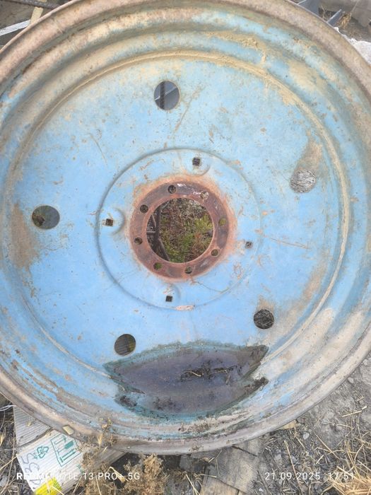 Задние диски 13.6 на мтз