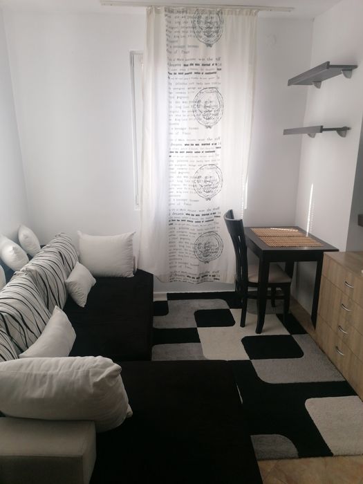 Студиа за нощувки