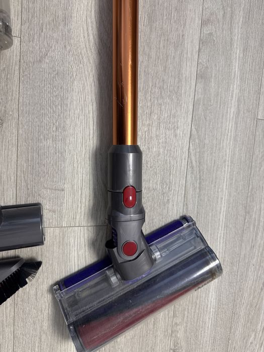 Dyson V10 Absolute