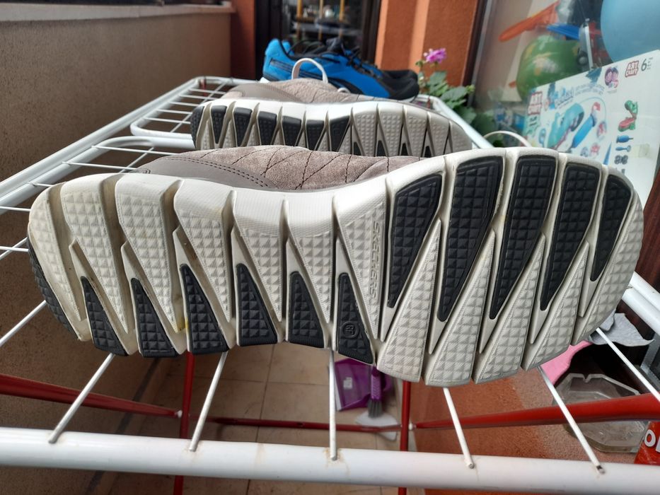 Маратонки Skechers Flex Gel  Номер 44 . Стелка 28,5 см.