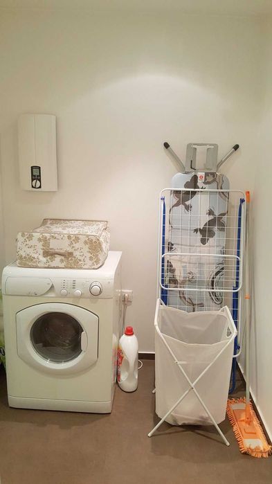 Продава се Тристаен апартамент в София, Център - 84 кв.м за 5000 €/кв.м - Снимка #9