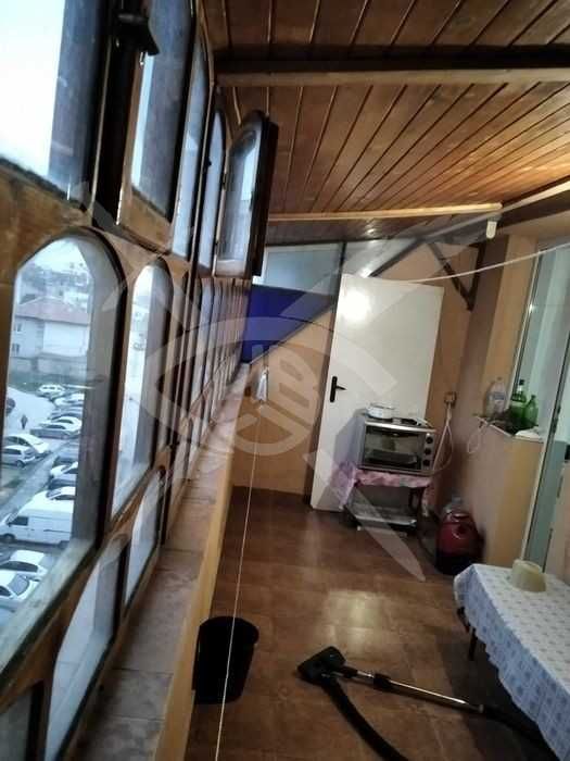 Дава се под наем Едностаен апартамент в Варна, Цветен квартал - 50 кв.м за 150 € - Снимка #2