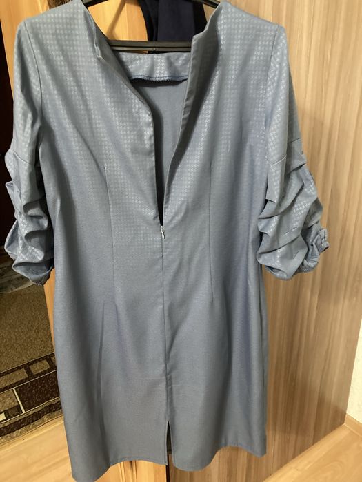 Платье женское, размер 48