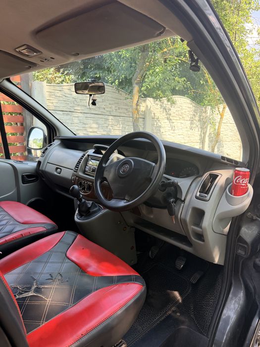 OPEL Vivaro 2008 — imagine 4