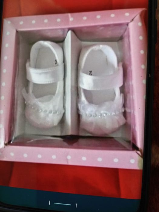 Vând papucei botez fetite