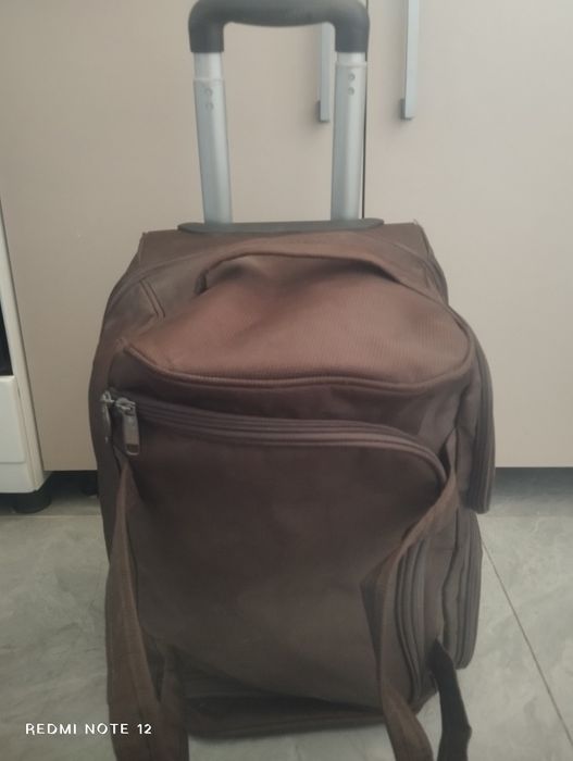 Чемодан в хорошем состоянии