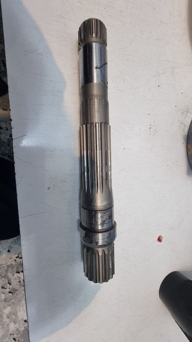 250 lik 4 kulachogli patron suharigi yangi holati ajoyip turipti kul